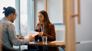 How to Buy a High Ticket Closer Training Program and Accelerate Your Sales Career